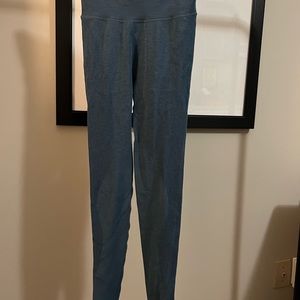 Lululemon size 6 leggings in a dark blue